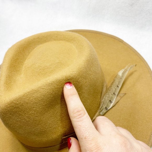 Tan Felt Wide Brim Rancher - Picture 13 of 14